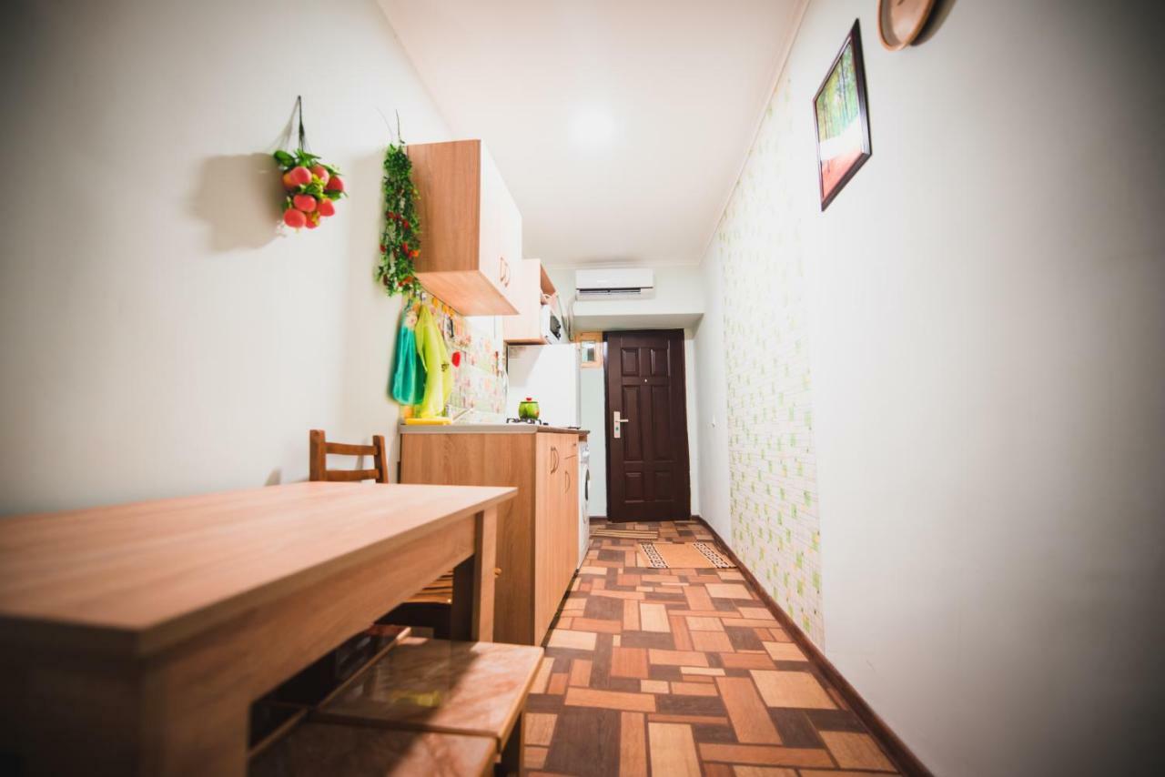 Cozy Apartment In Center Of Old Тбілісі Екстер'єр фото